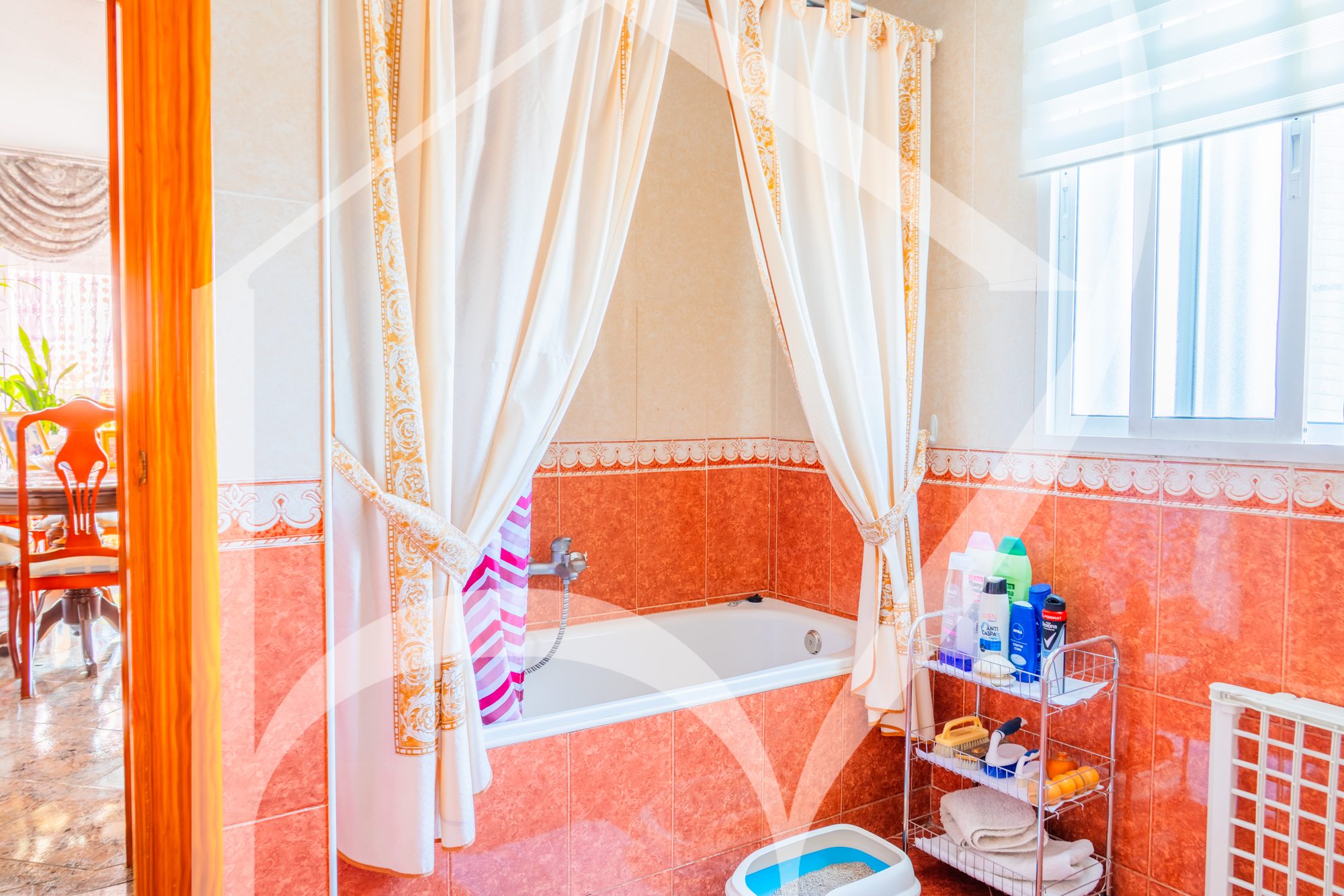 Baño con bañera